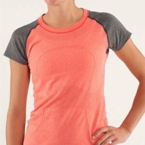 Lululemon Swiftly Tech short sleeve size 6